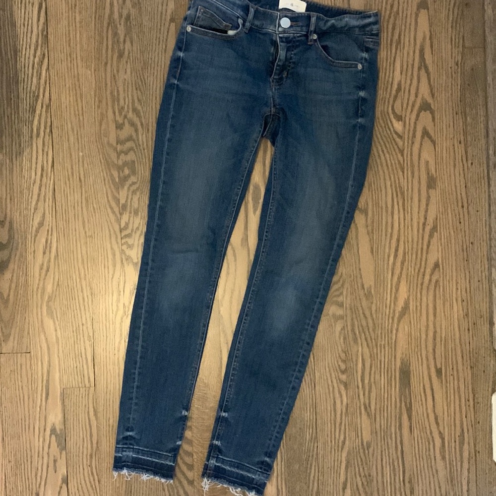 Lou & Grey Jeans Distressed Ankle Fray - Women’s Size 26